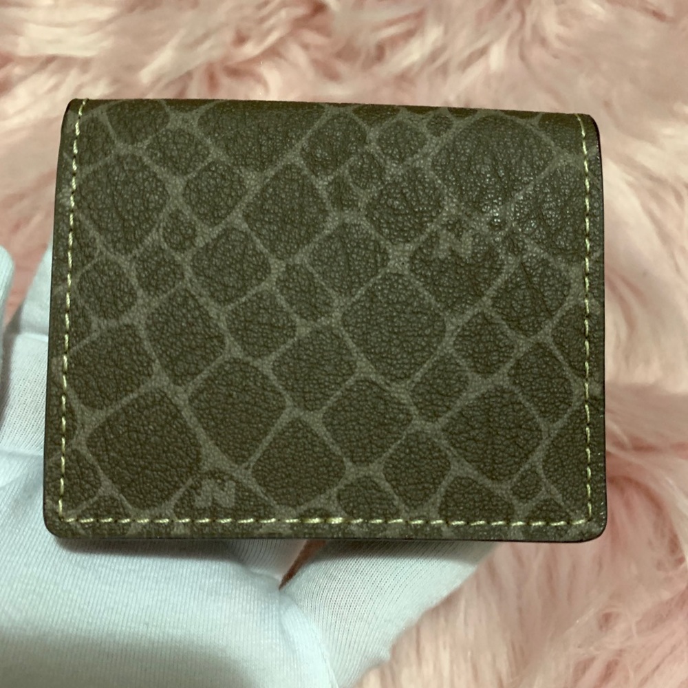 SOLD -Nina Ricci Coin Purse - Picture 5 of 7